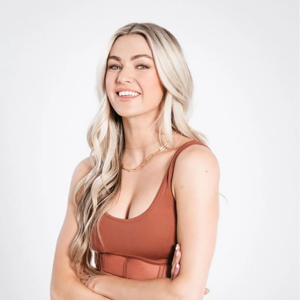 242. Lindsay Arnold, 'Dancing With The Stars' Pro and Founder of Movement Club