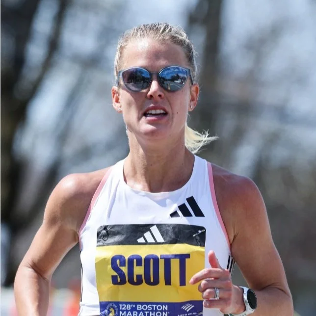 298. Embracing The Pivot: Dominique Scott On Running Her Own Race &amp; The Bravery Of Trying Something New