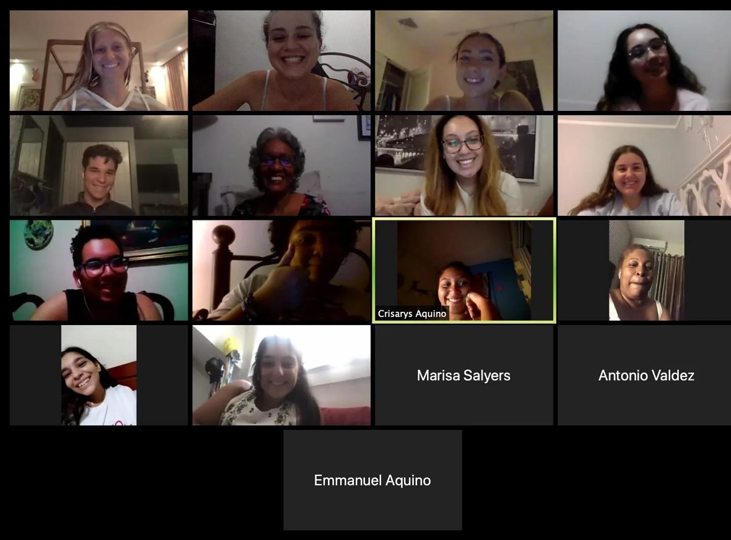 AYUDA &amp; AAV&rsquo;s Virtual Campo Amigo starts this week!! All week, our volunteers will be sharing diabetes-themed education activities with children with #t1d and their families.
⠀⠀⠀⠀⠀⠀⠀⠀⠀ ⠀⠀⠀⠀⠀⠀⠀⠀⠀
This photo is from one of the many Zoom calls