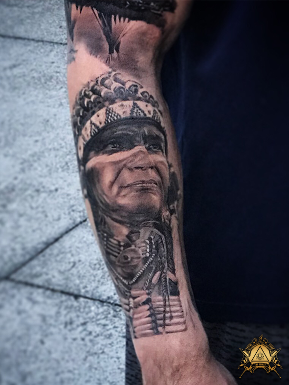 indian-face-by-camilo-pardo.png