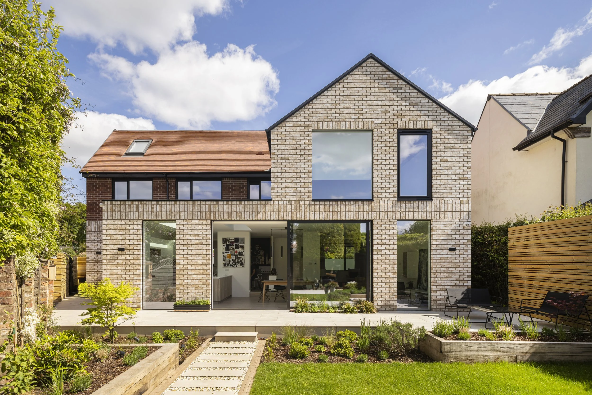 meadow_way_external_rear.jpg