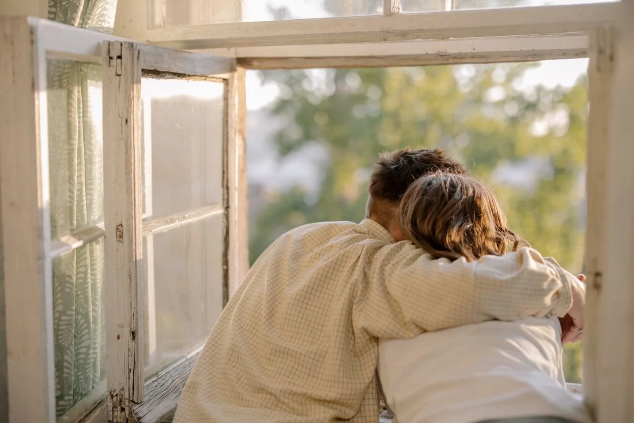couple reconnecting