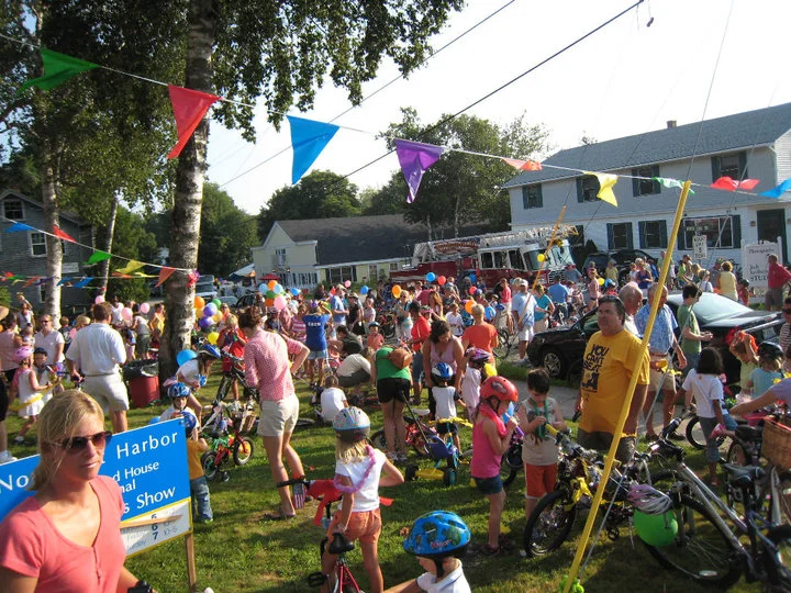 The 2010 Bike Parade welcomed a large crowd of cycling and ice cream enthusiasts…