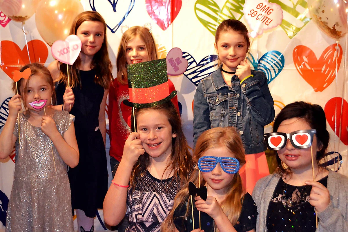 Dance The Night Away: Sweetheart Valentine Dance