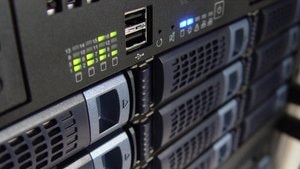 technology-servers-server-159282+(2)-min.jpeg
