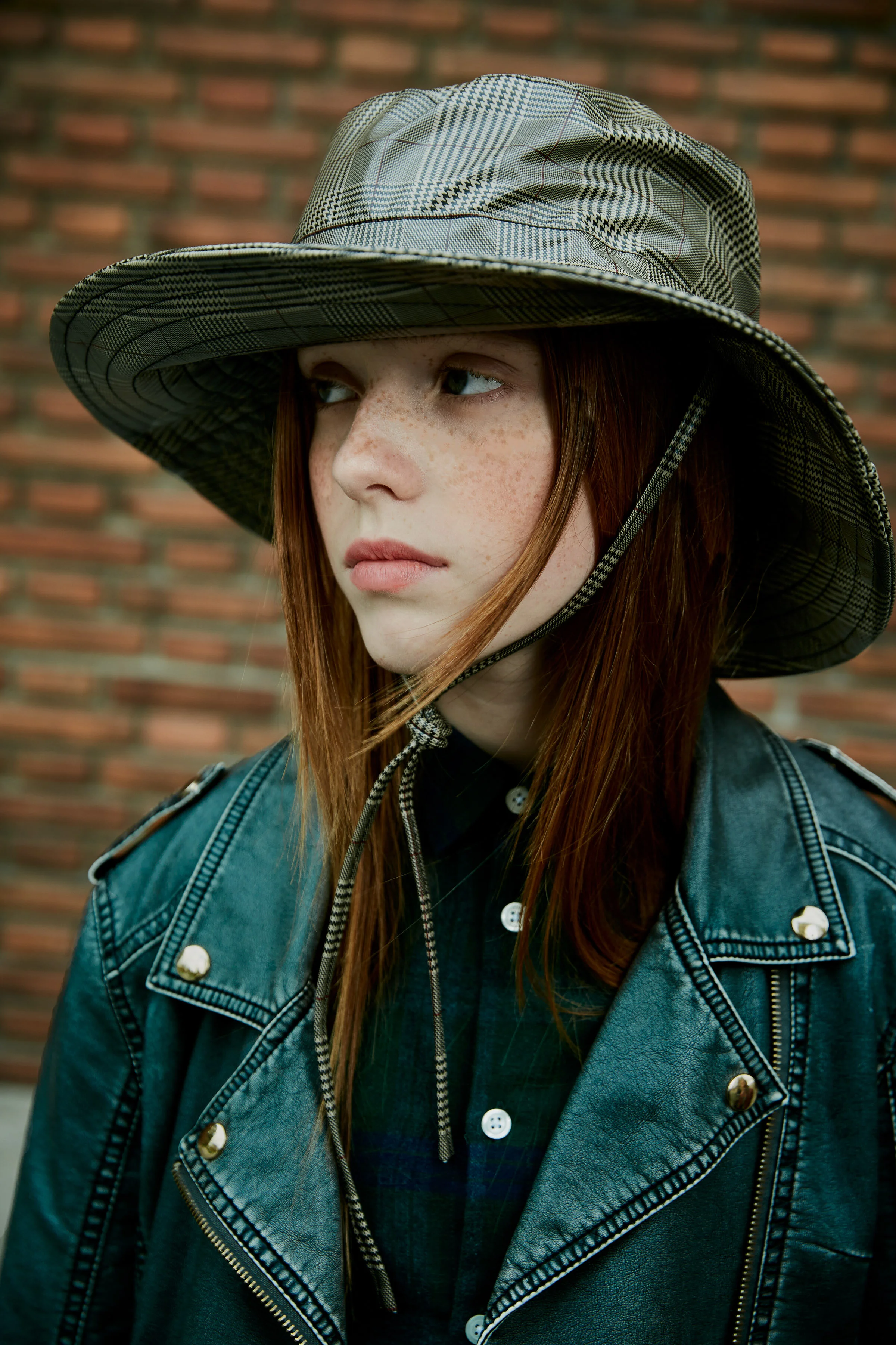 valeriemathilde-photo-editorial-anotherbrickinthewall-Luna.3.jpg