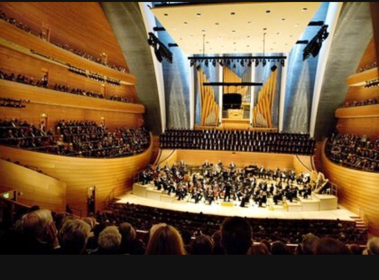LET'S GO TO THE SYMPHONY