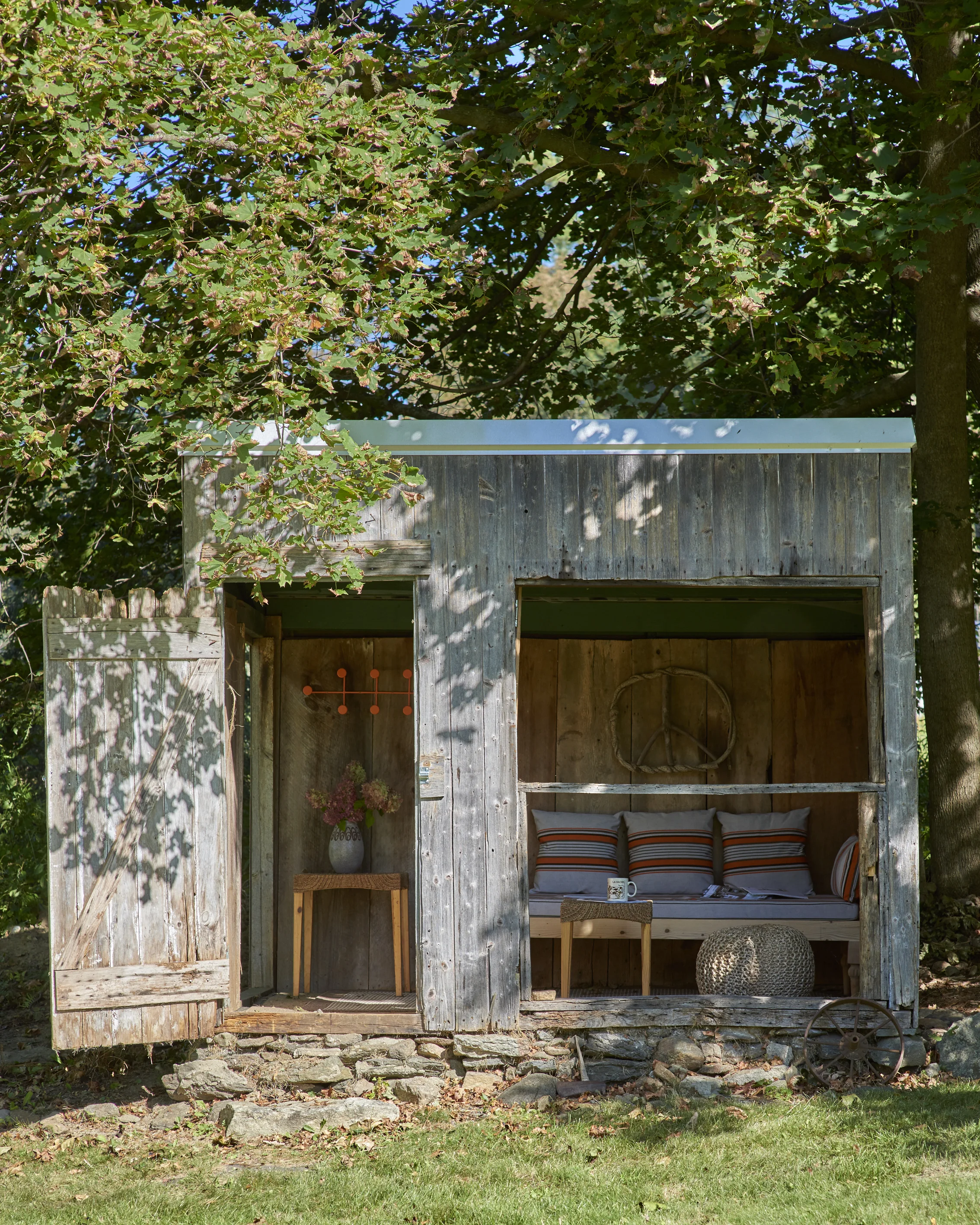 002-litchfieldharm01-halperndesign.jpg