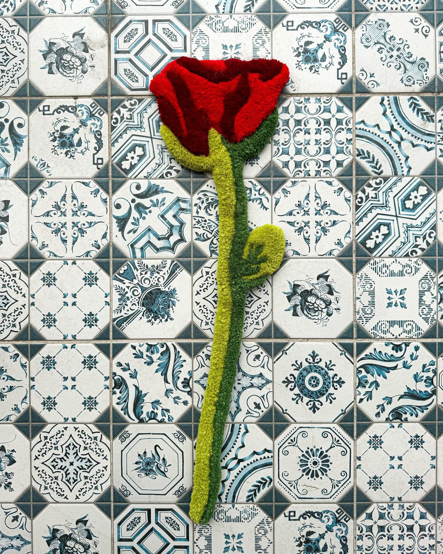 happy valentine&rsquo;s day lovers 🌹
sending allll my love to you cheeky little buggas always ❤️&zwj;🔥🫀

this rose is one of 2 originals that i made for an exclusive LIVE stream competition I did on TikTok last year! whoever won got the other rose