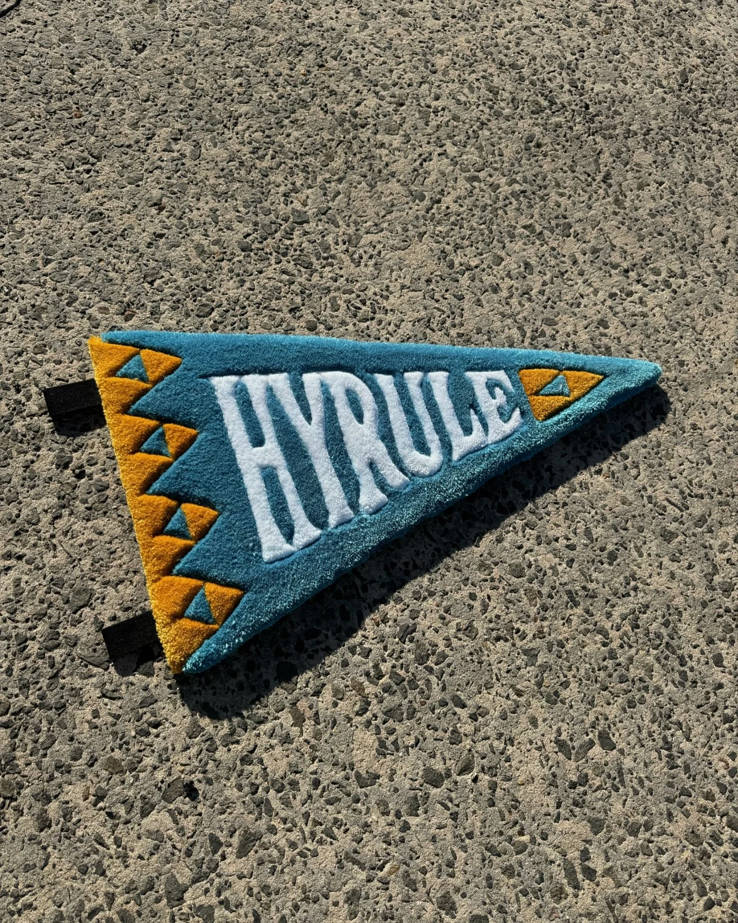 Hyrule Pennant Flag Rug βοΈ
my fave game ever is Zelda and it’s genuinely one of the most creatively beautiful and inspiring games ever 
i’m also just completely obsessed with pennant flags, my roof is covered with them so here’s a