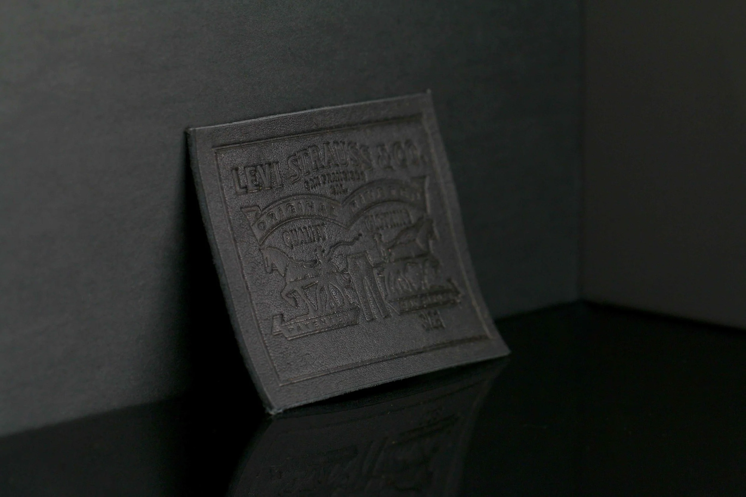 LEATHER_03.jpg