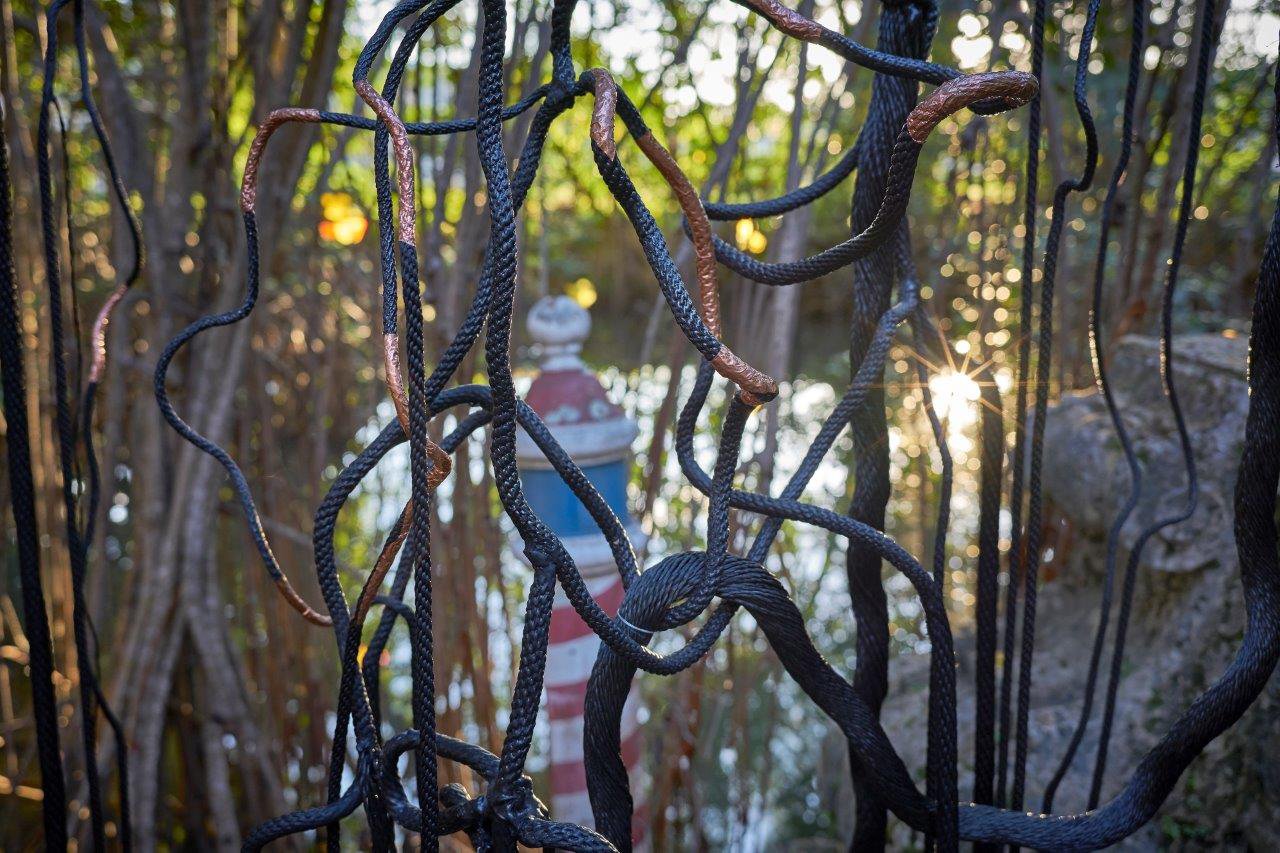 What This Place Does Not Remember, 2016