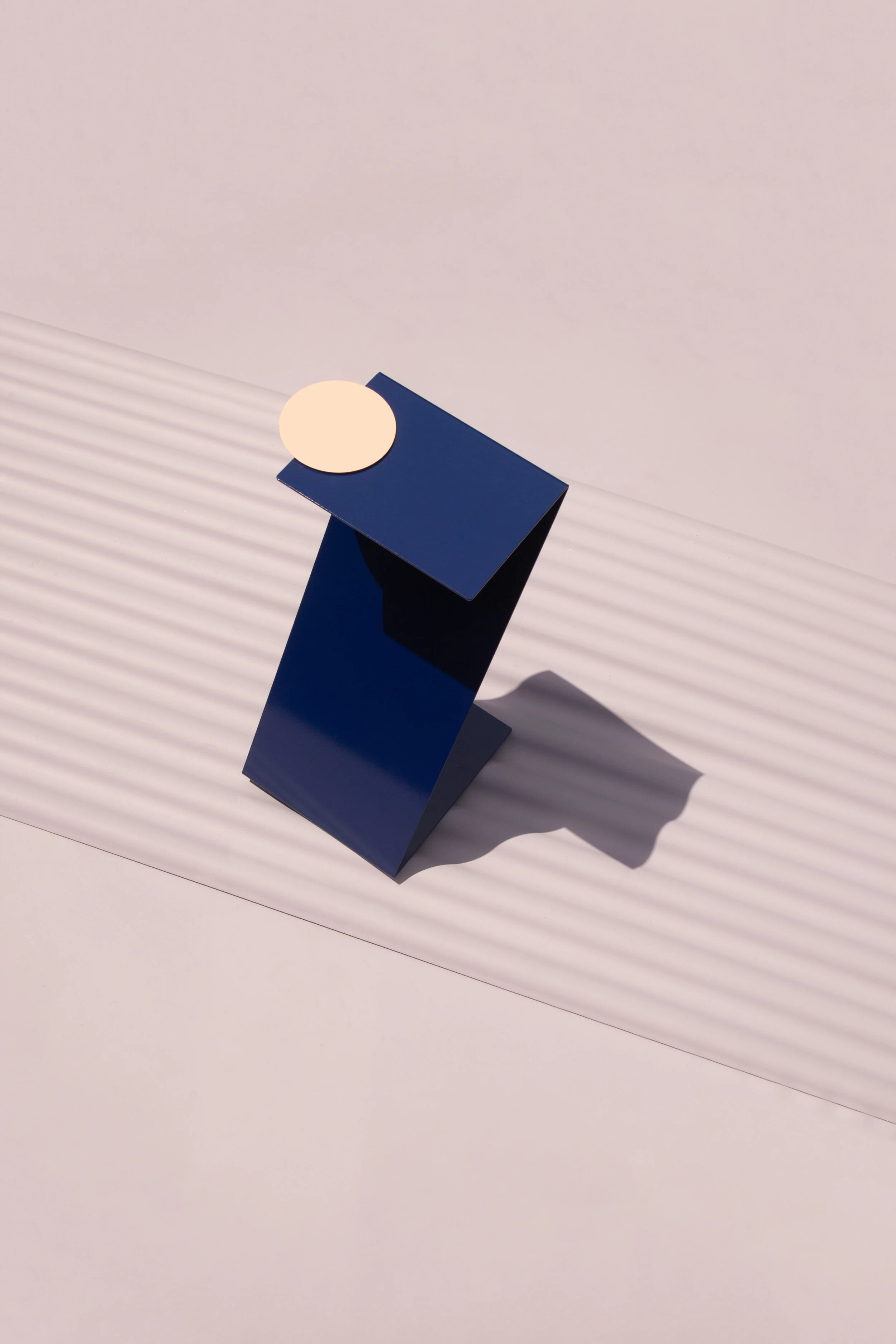 Zee Table