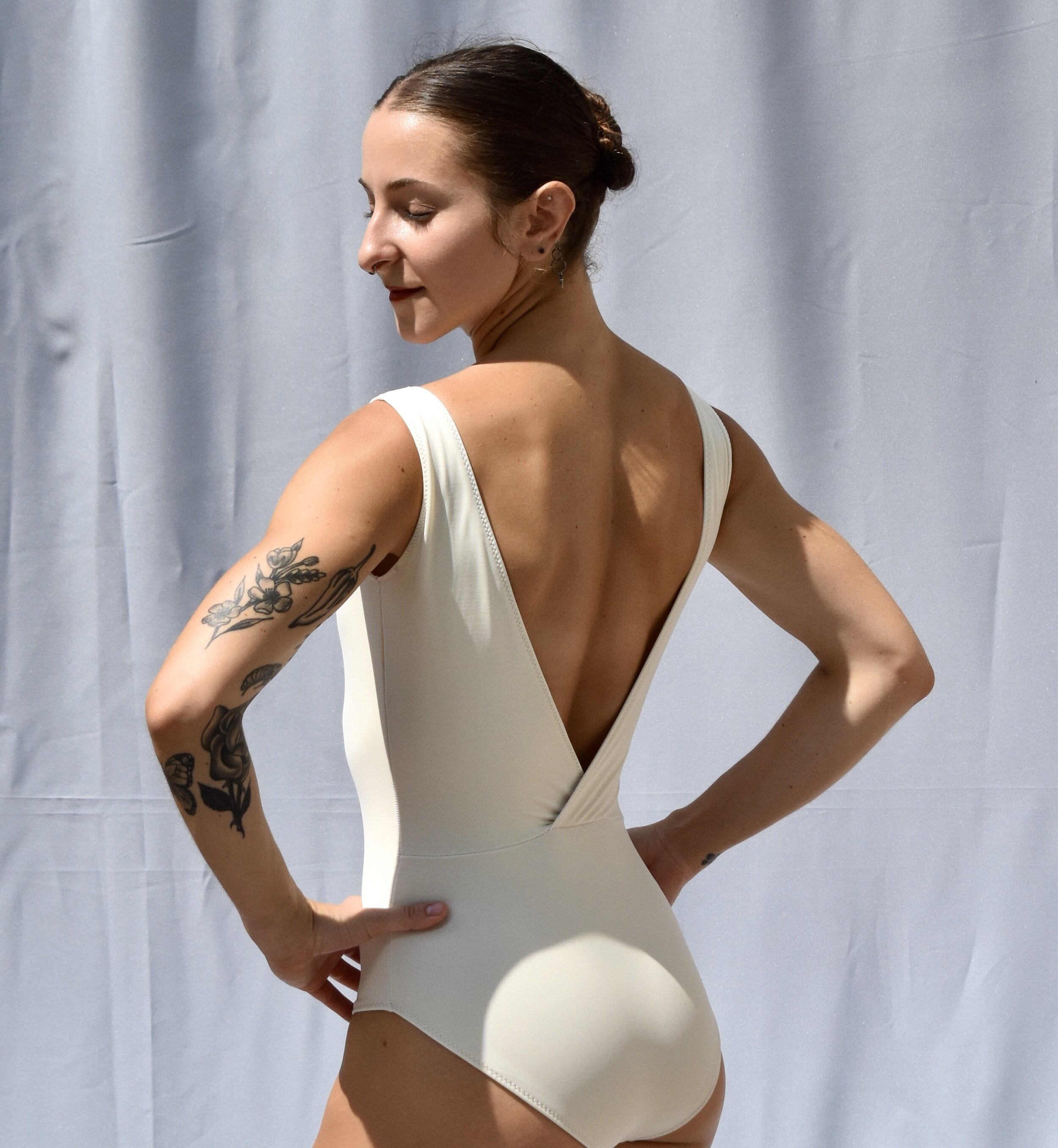 Steph Leotard - Ivory