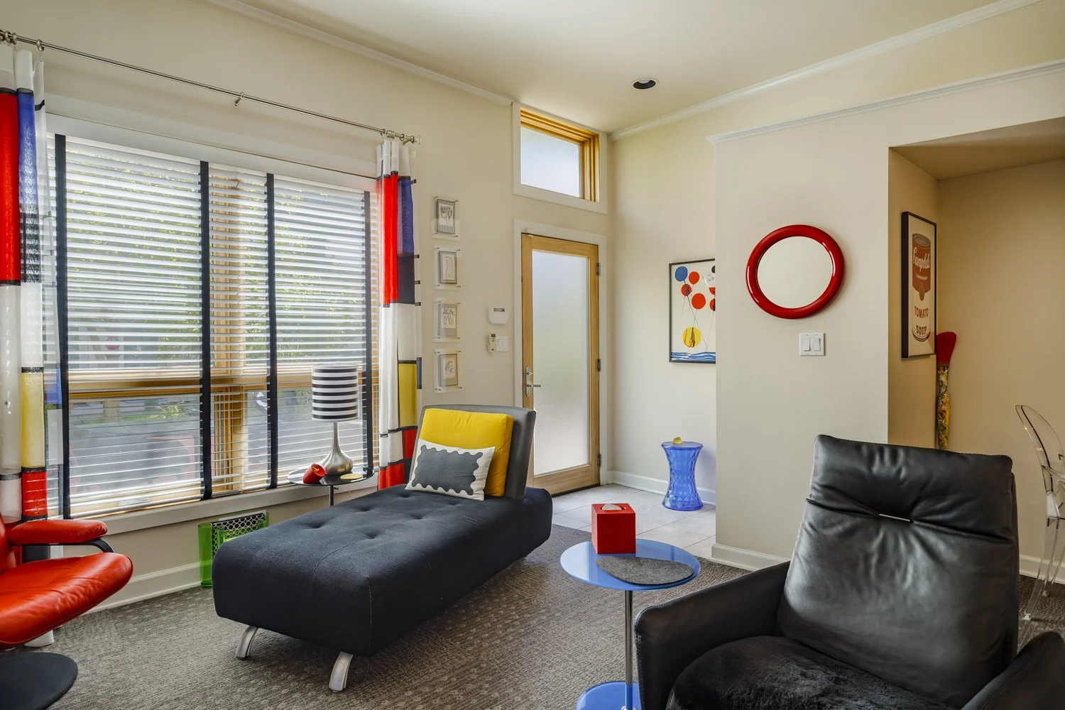 Deco Livingroom.jpg
