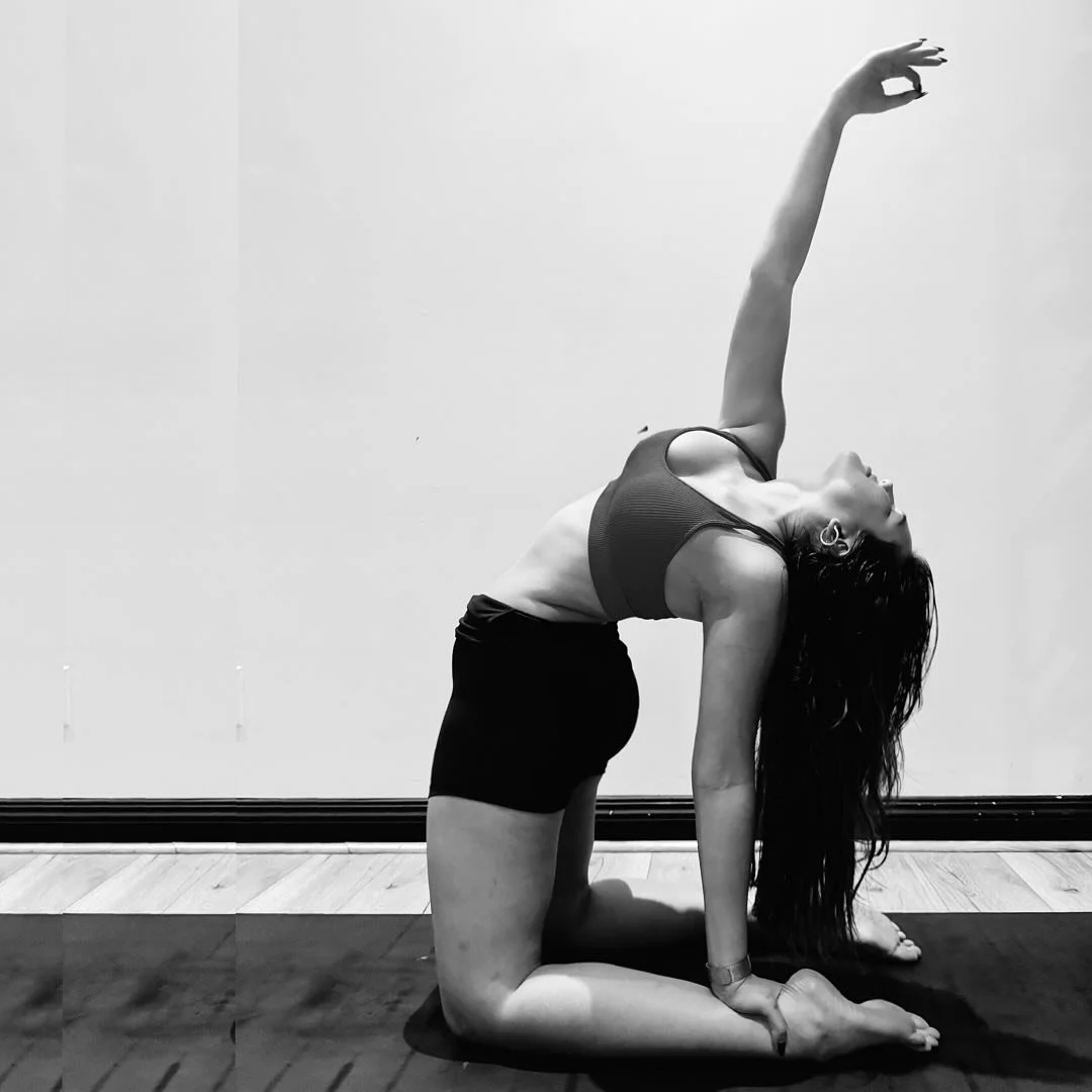 Heart open, energy flowing, and balance found through breath 🤍
Ustrasana (Camel Pose) reminds us that true strength comes from opening up &mdash; not holding back. With the hand reaching upward in Gyan Mudra, we invite clarity, focus, and connection
