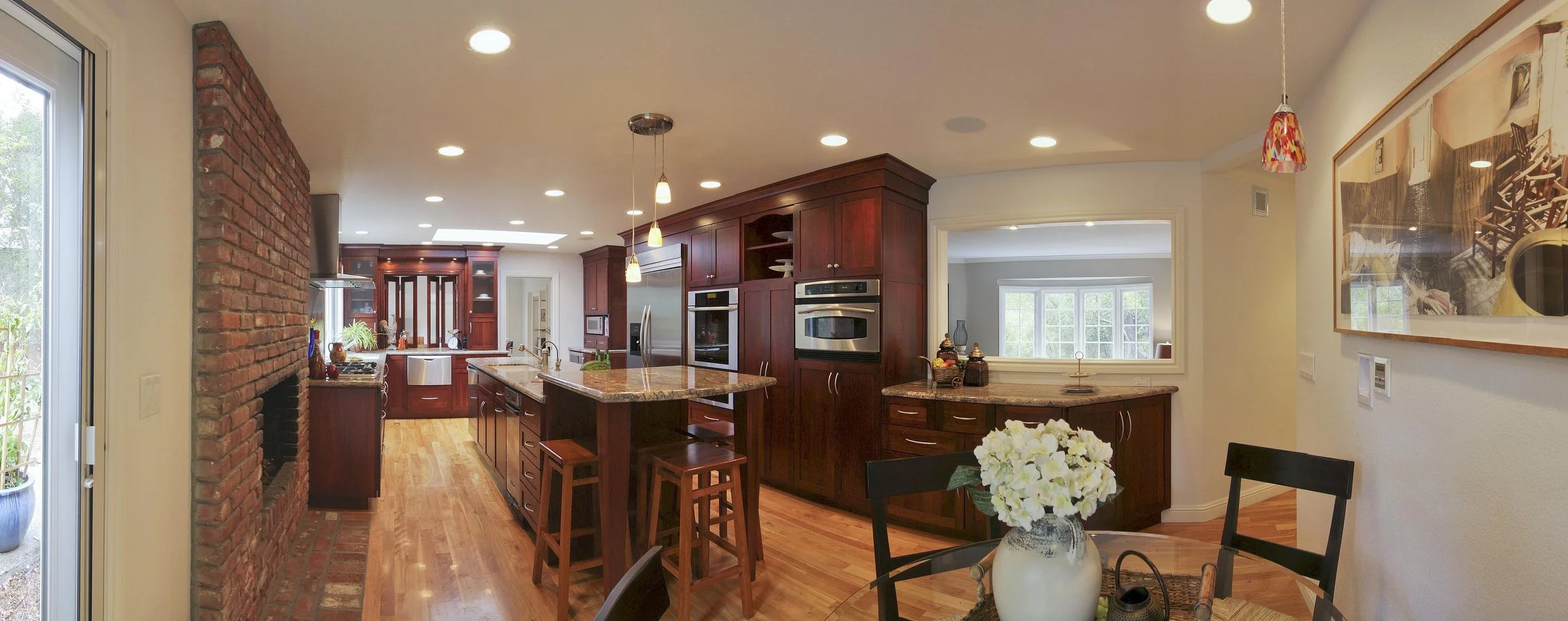 Kitchen (panorama).JPG