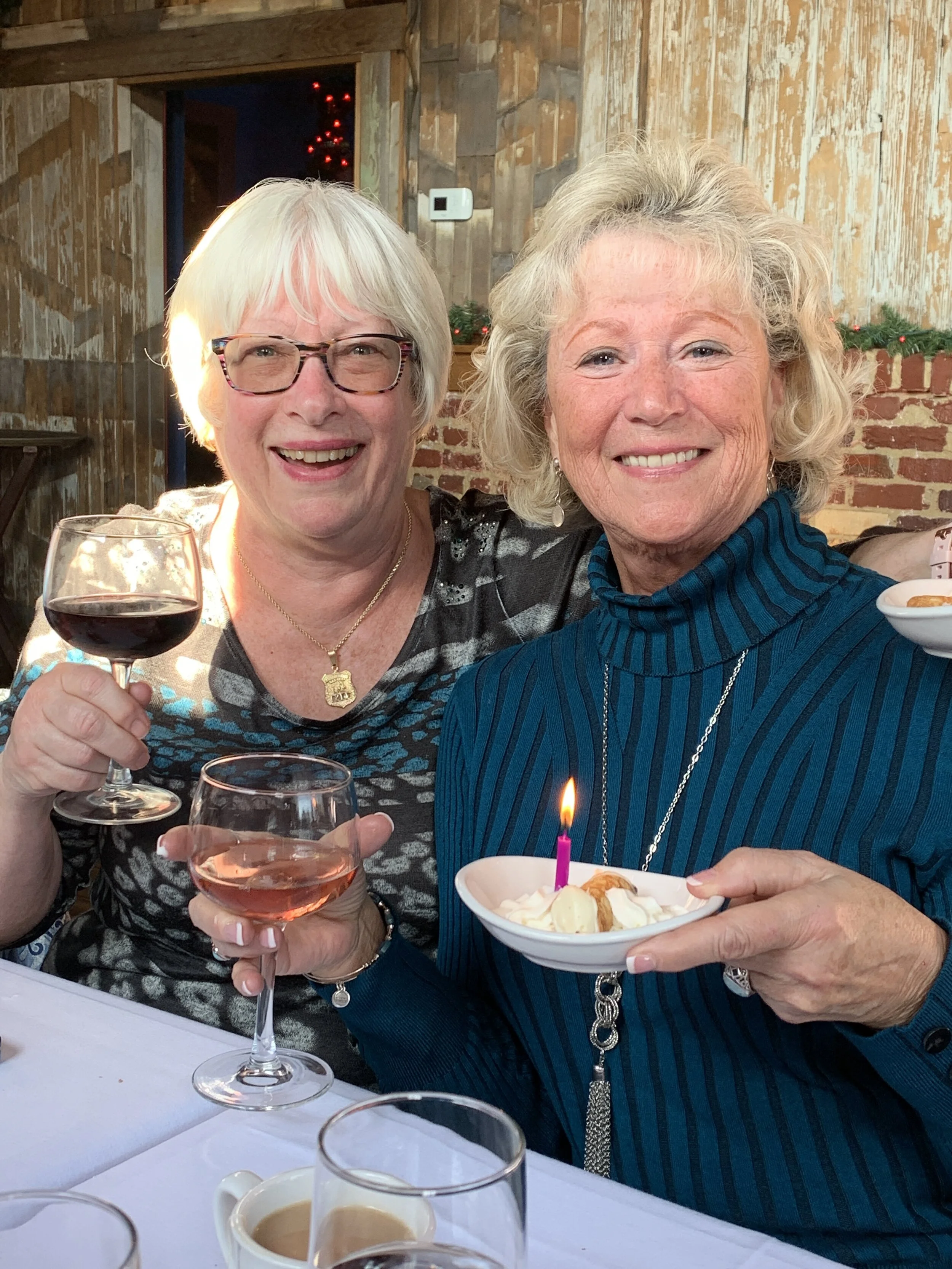 Marta Worth Konopka and Susan Thoma Kane celebrate their 70th birthdays in January! Happy Birthday!