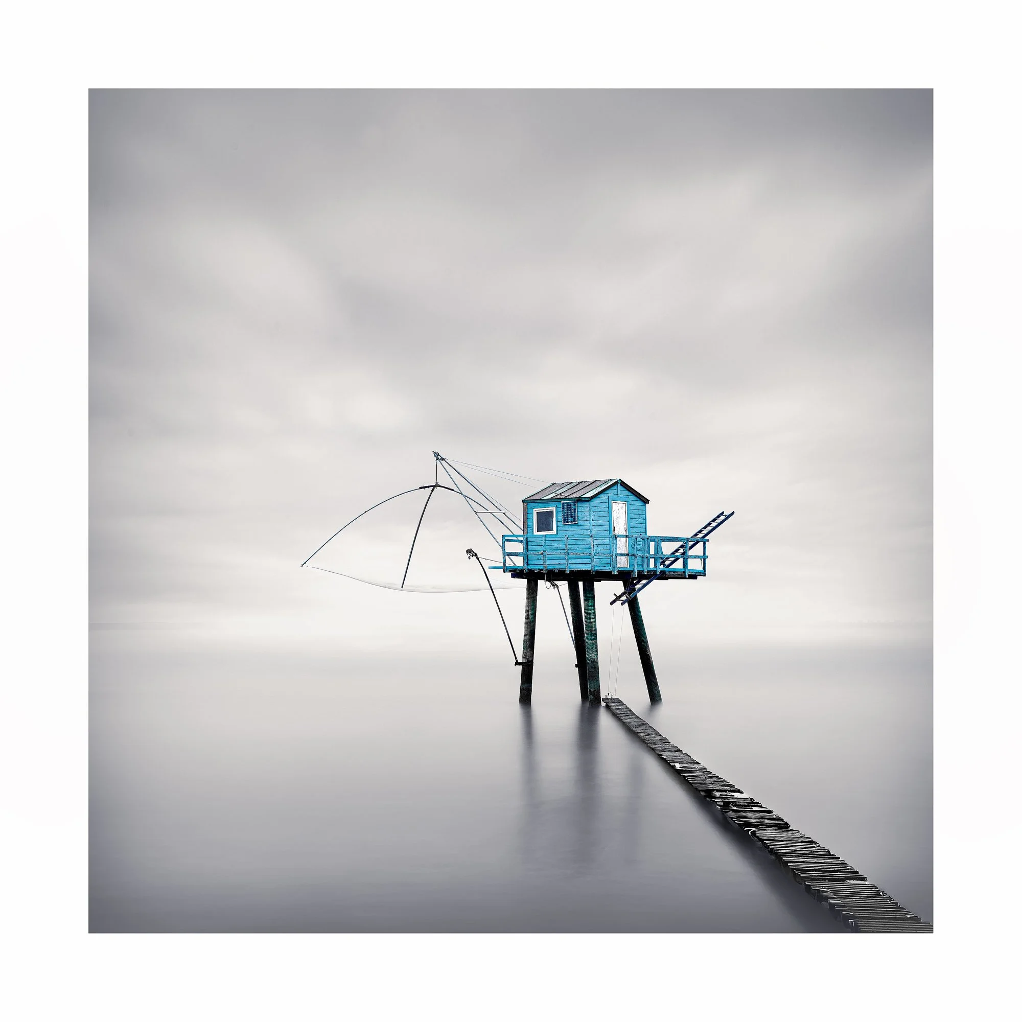 Blue hut and gangway.jpg