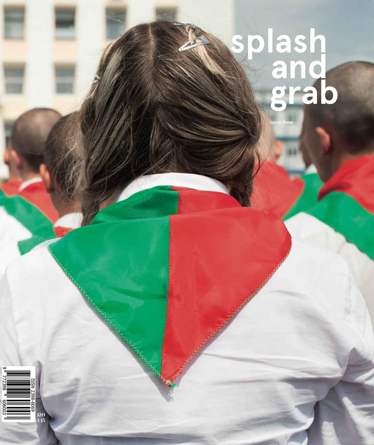 ISSUE 3 – Julia Autz