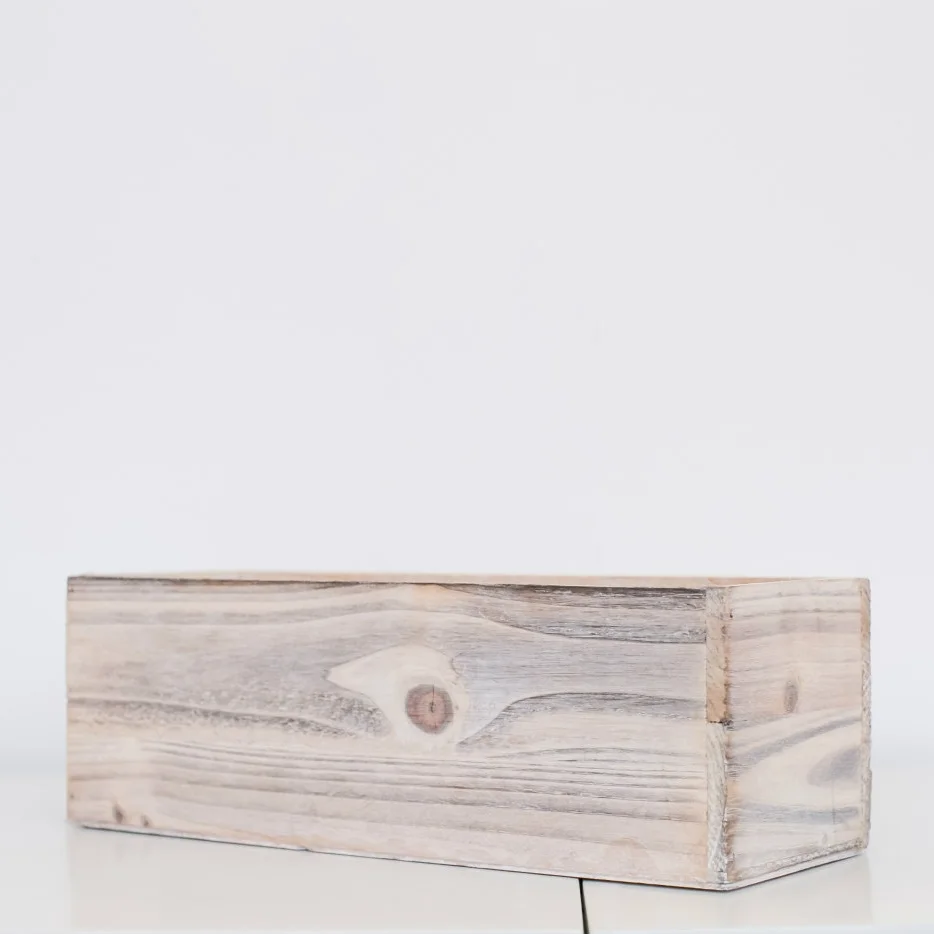 Rectangle wood box for flowers