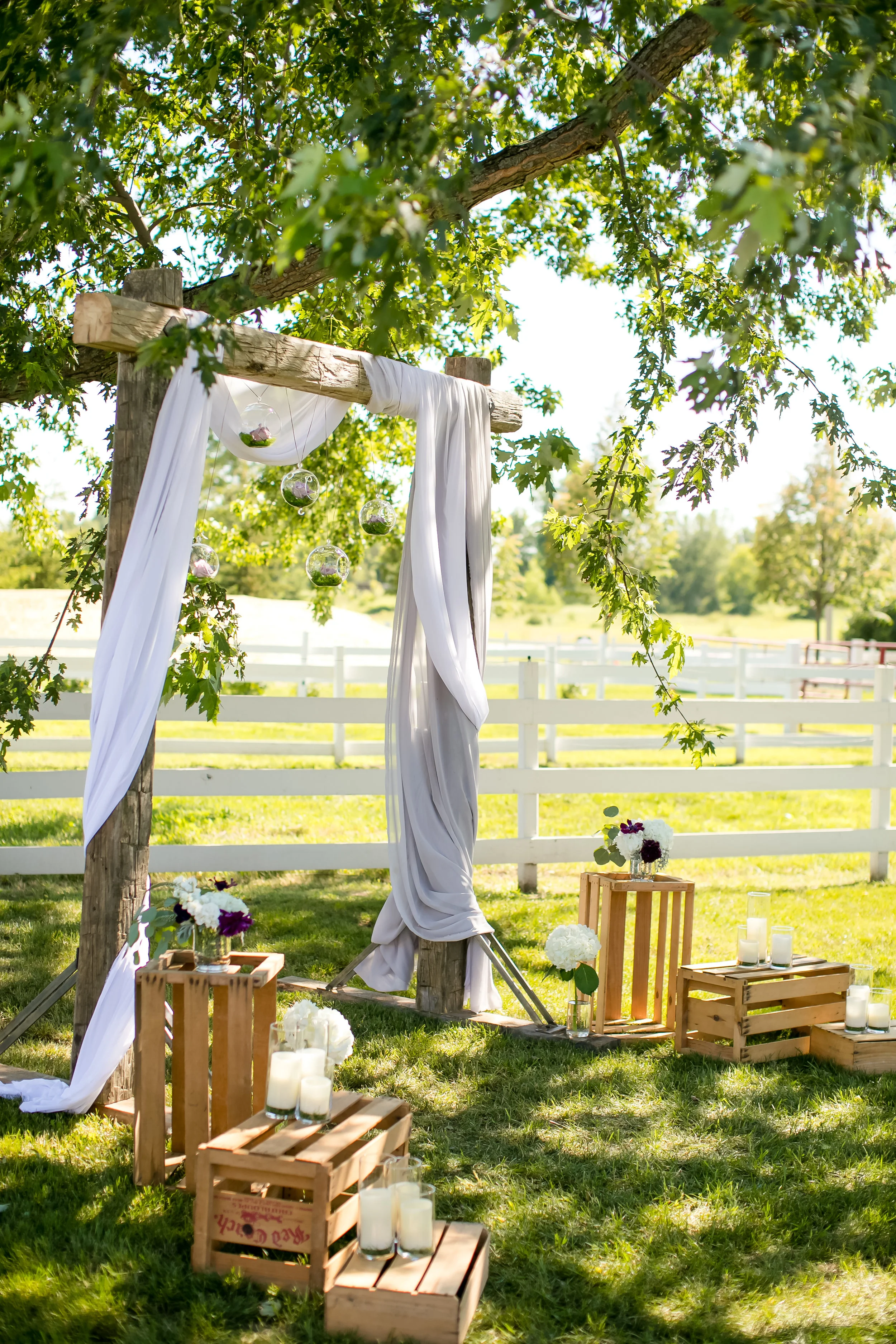Arch draping with added decor