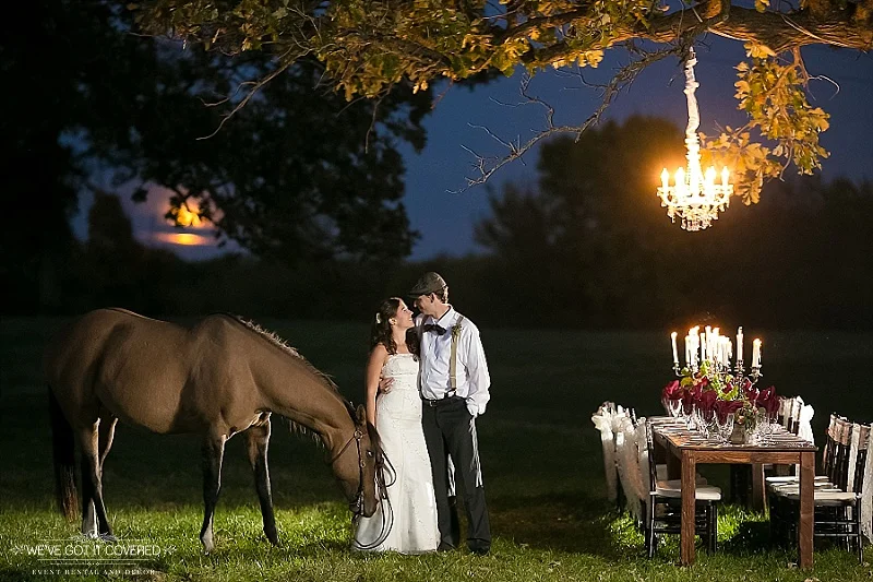 Photography: Jeannine Marie Photography Floral: Simply Stated Elegance Coordination: Rustic Elegance Weddings & Events
