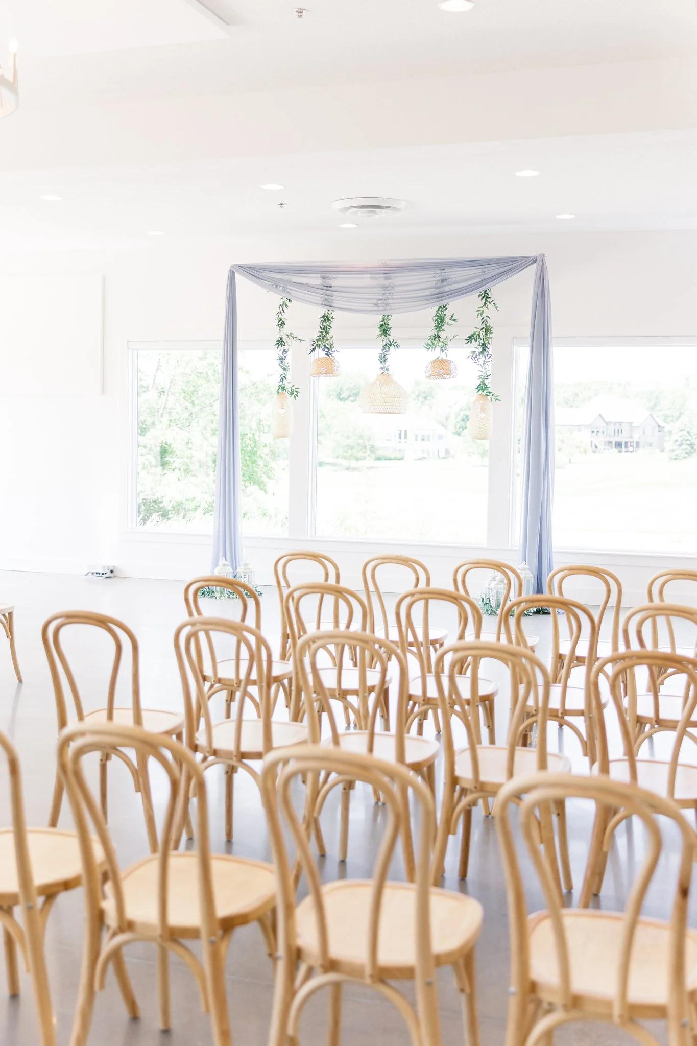 THE AISLING AT TROY BURNE - HUDSON WISCONSIN WEDDING PHOTOGRAPHY-6.JPG