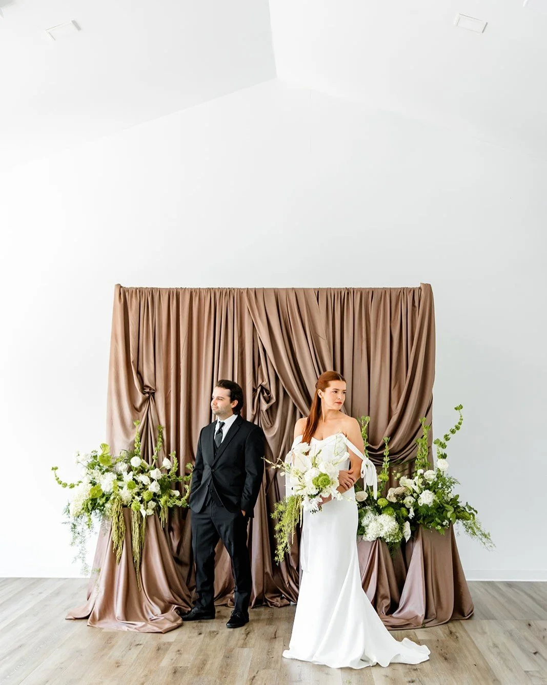 We&rsquo;ve perfected the art of making a space look good enough to devour. Sweet dreams are made of these drapes! 

#weddinginspiration  #mnweddingdecor #twincitiesbride #minneapolis #minnesota #minneapolisevents #wedding #twincitieswedding #wedding