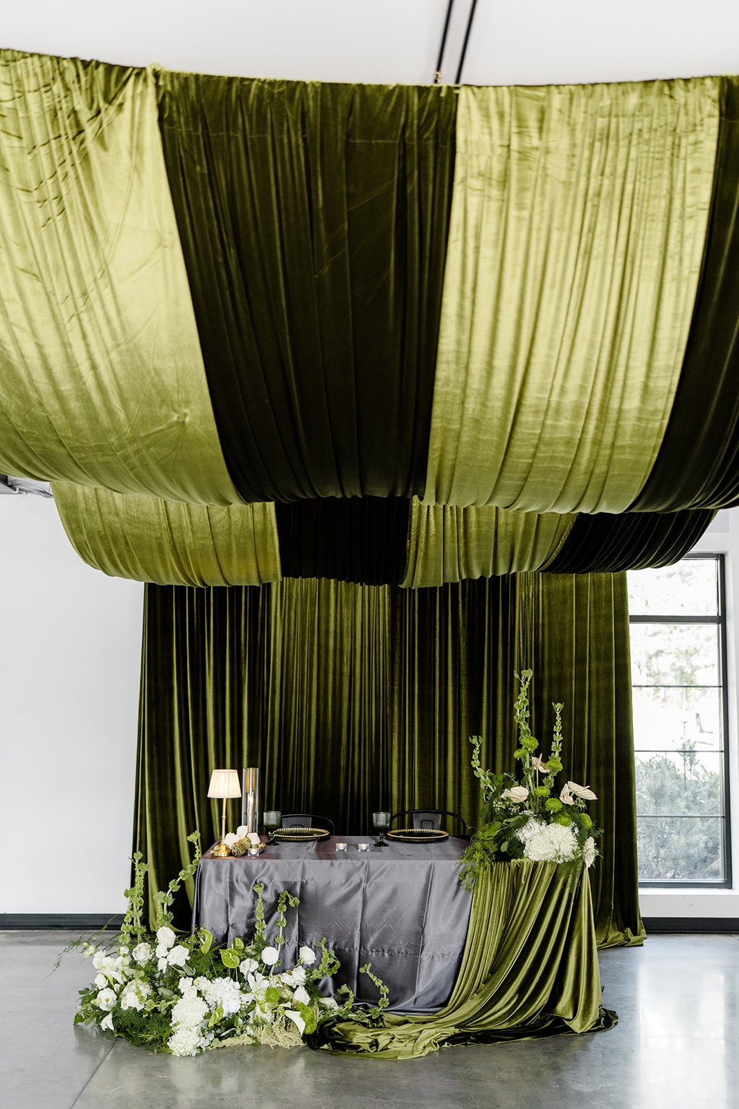250826_pinewoodstyledshoot-496_websize.jpg