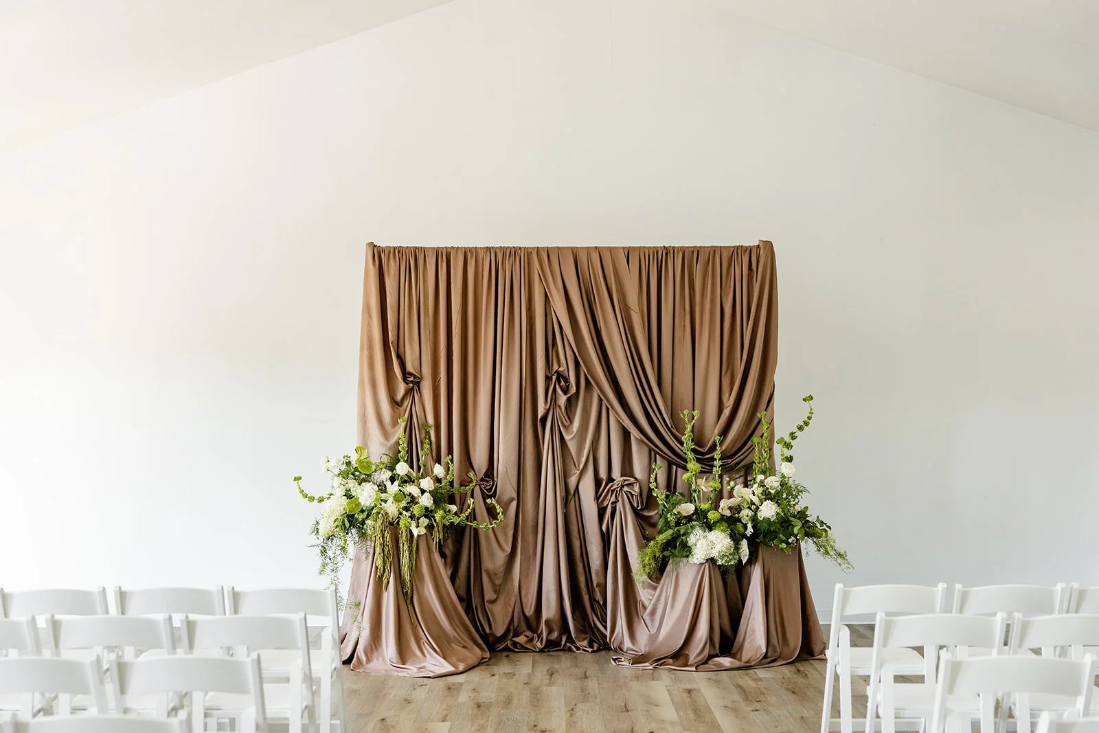250826_pinewoodstyledshoot-129_websize.jpg