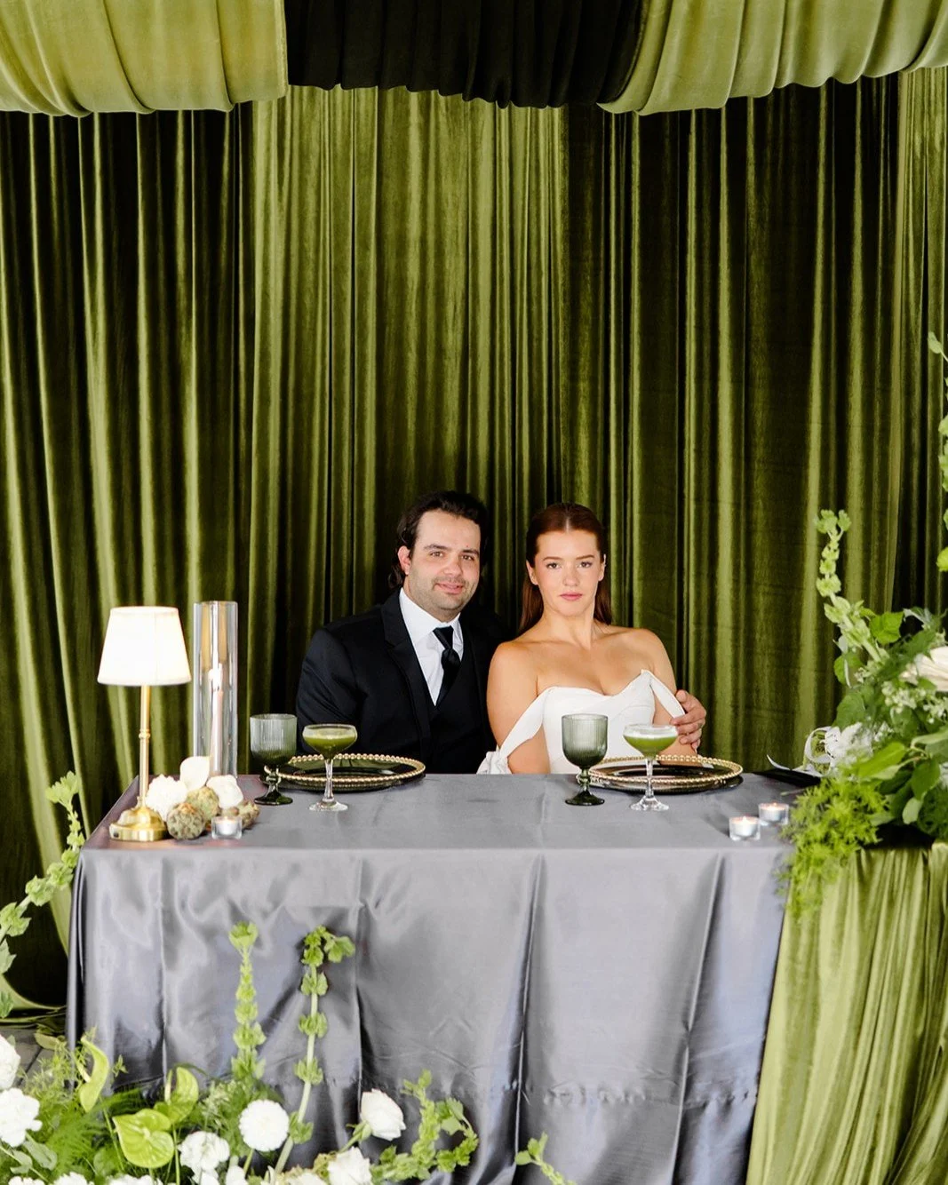 Velvet drapes are the ultimate commitment to coziness and glamour. Like getting married in a silk-lined jewelry box. 💍  Venue - @pinewood.mn
Photographer - @sarahheathphoto
Videographer - @hintonstudios
Floral - @juniperrosefloralmn
Hair and Makeup 