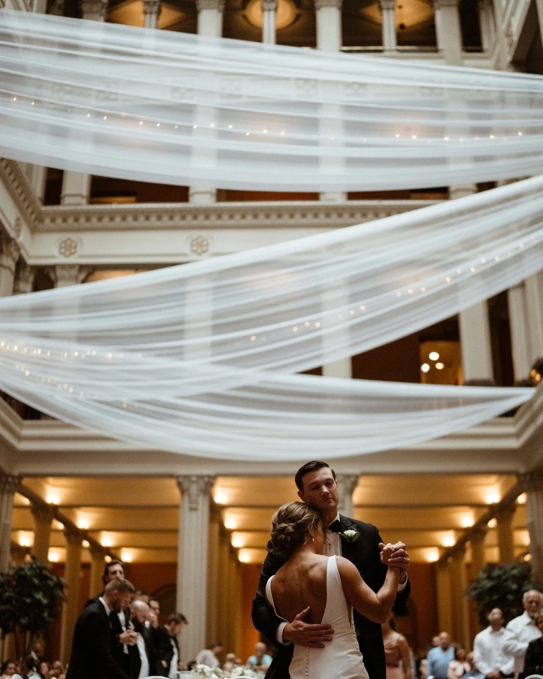 You don't have to call us draping magicians; you can also call us draping queens. But, whatever you do, don't call us too late. Book your ceiling draping today.

boocreative LAndmark 

#weddinginspiration  #mnweddingdecor #twincitiesbride #minneapoli