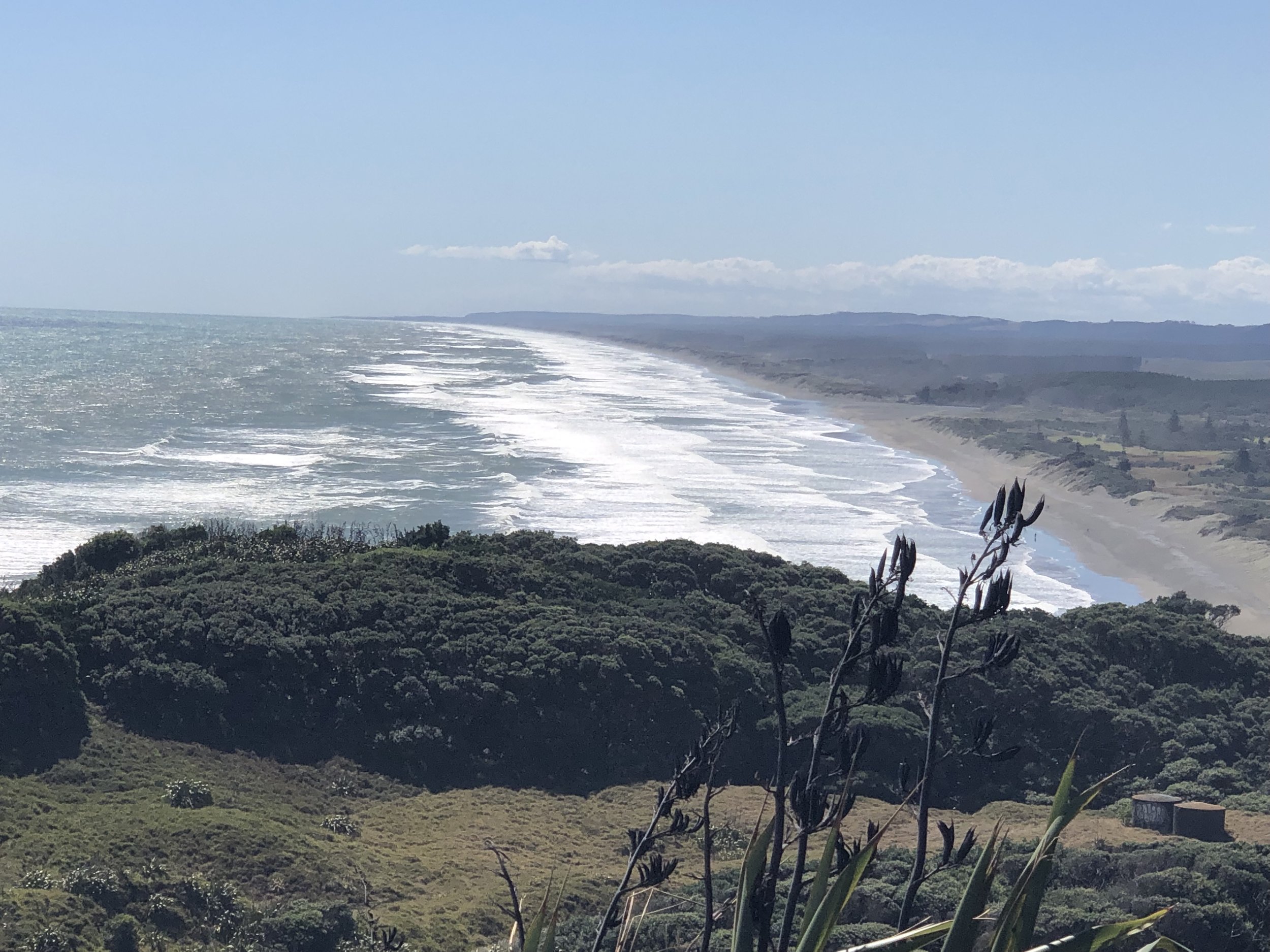 Discover the beaches and walks that await you out west!