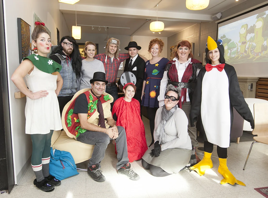 Photo © David Stobbe |  Back Row Left to Right: Greer Frances, Kaelen Klypak, Jenny Faulkner, René Prefontaine, Brian Hoessler, Desarée Larsen, Martha Hollinger Front Left to Right: Gentlem…