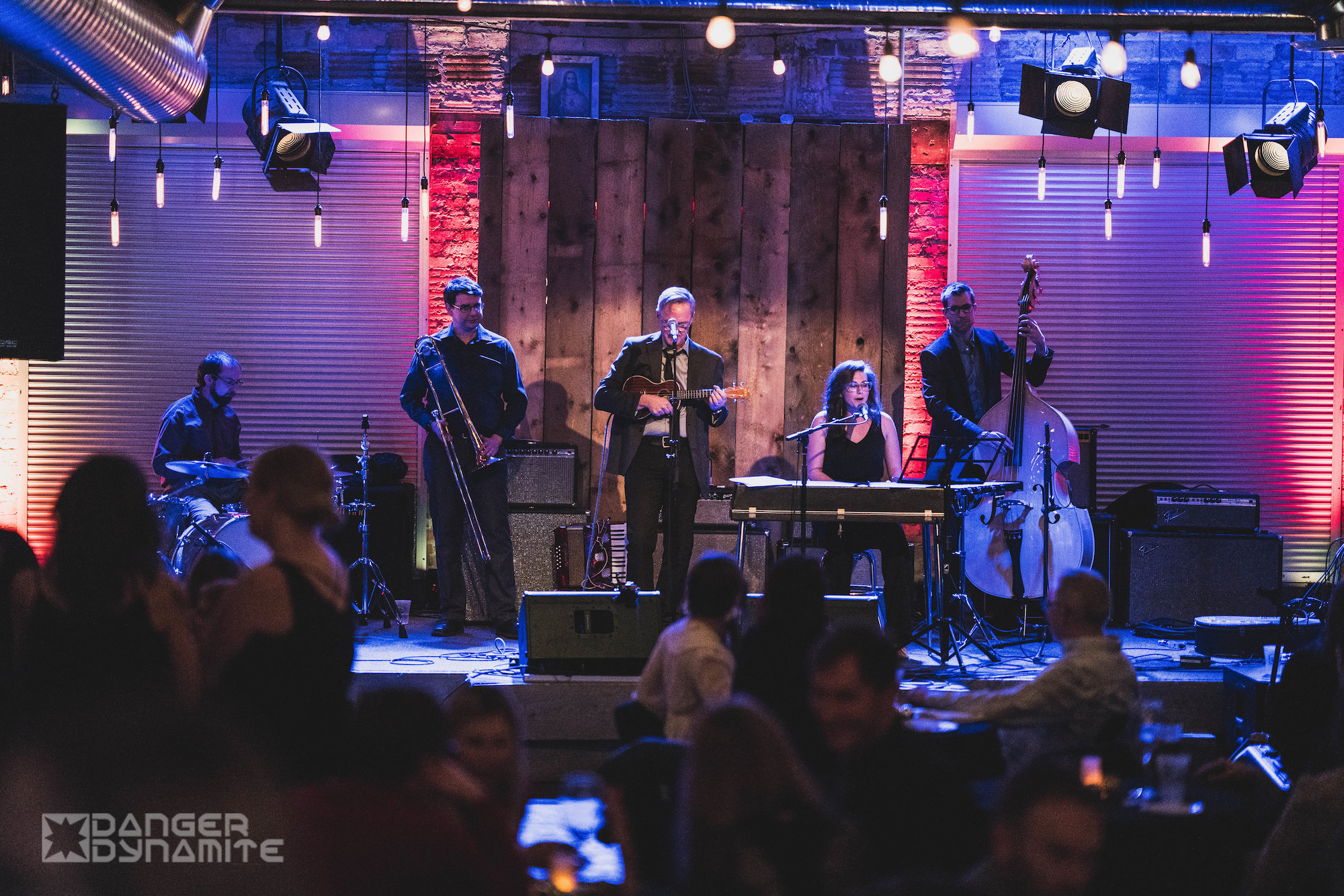 The unofficial Two Twenty house band - Jason, Brian, Darryl, Melissa & Jonathan