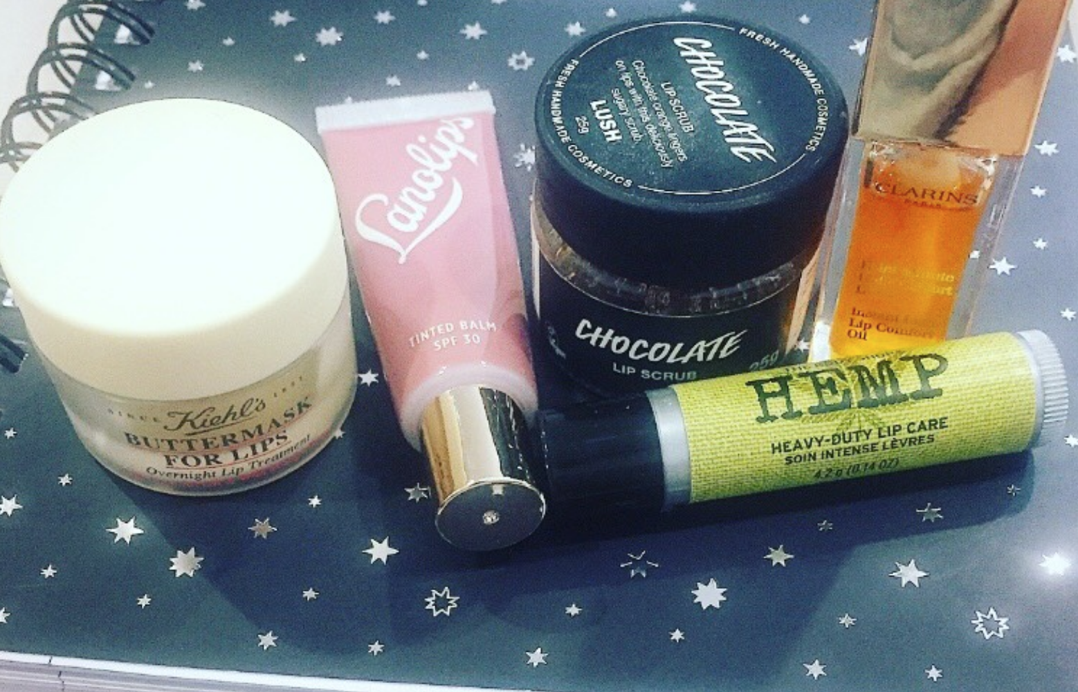 thegirlwholovescosmetics.png