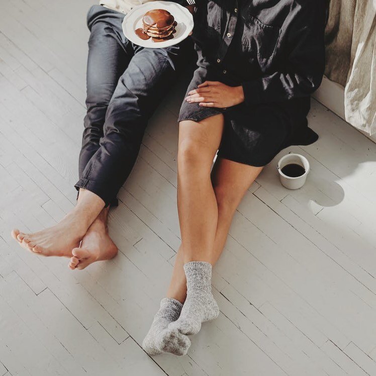 These days, we&rsquo;re home A LOT... How do we distinguish the weekends from the weekdays with so much of our time spent at home? We&rsquo;ve got 4 tips for taking back the weekend while staying home!

Set boundaries &mdash; First and foremost, prot