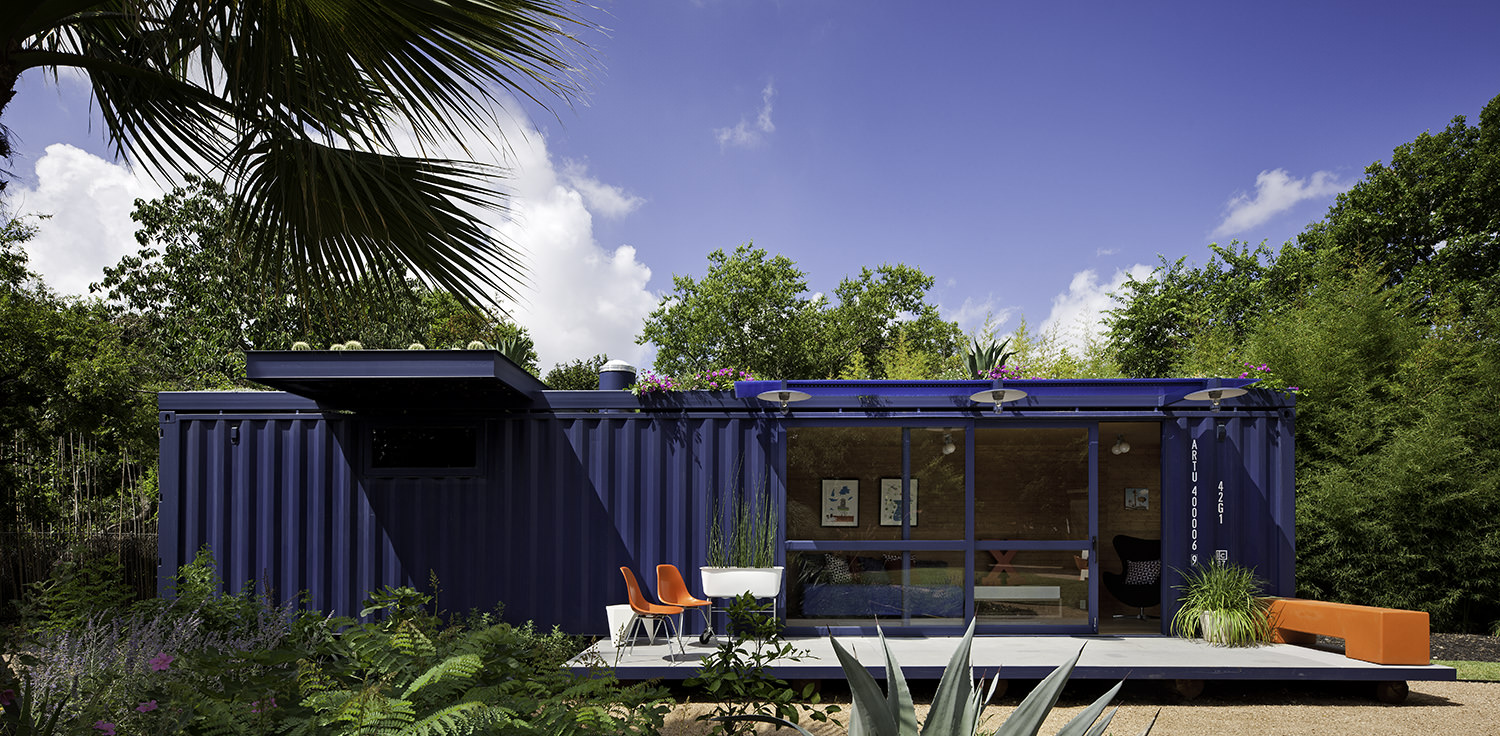 container-guest-house-2.jpg