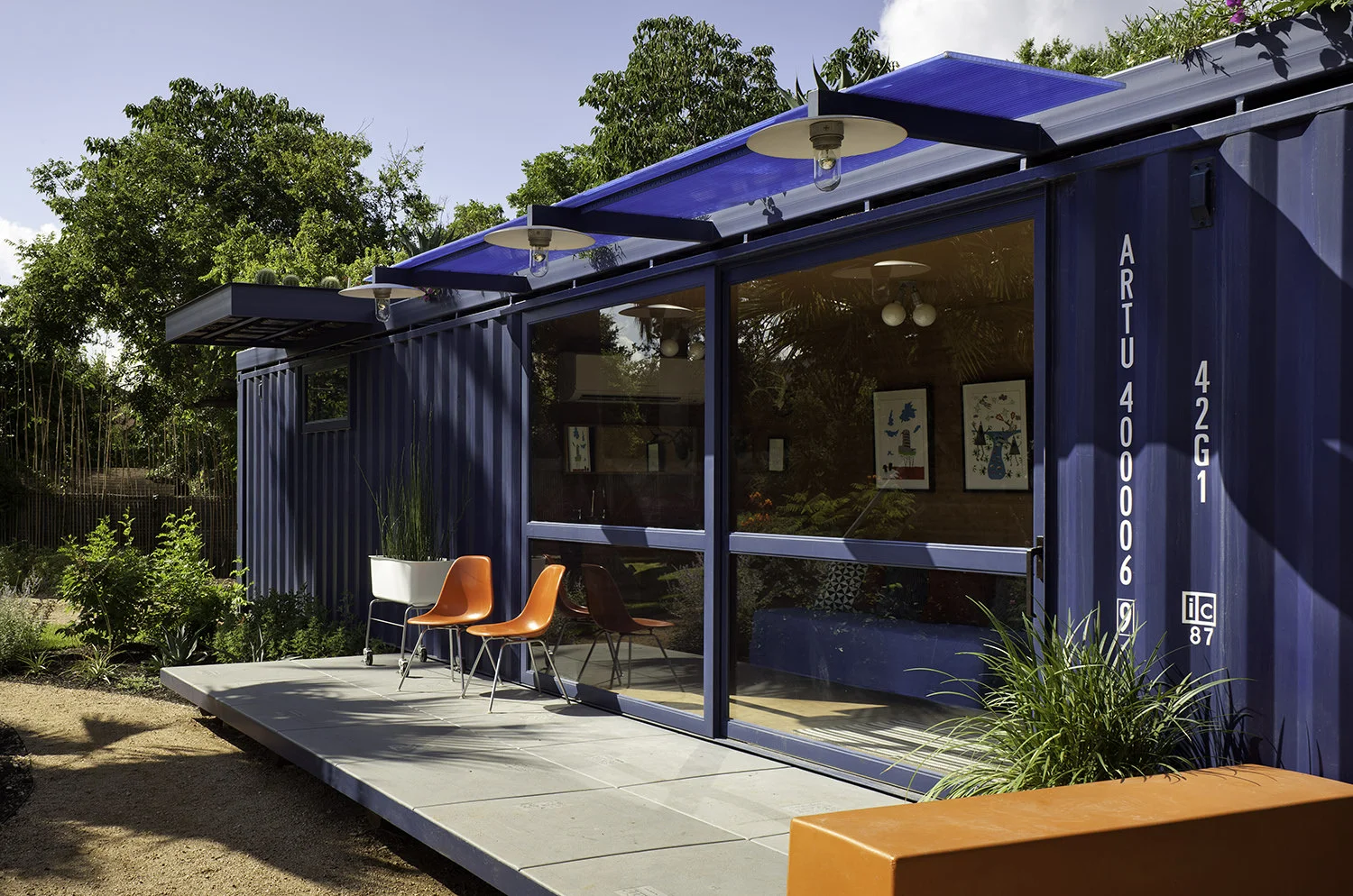 container-guest-house-14.jpg