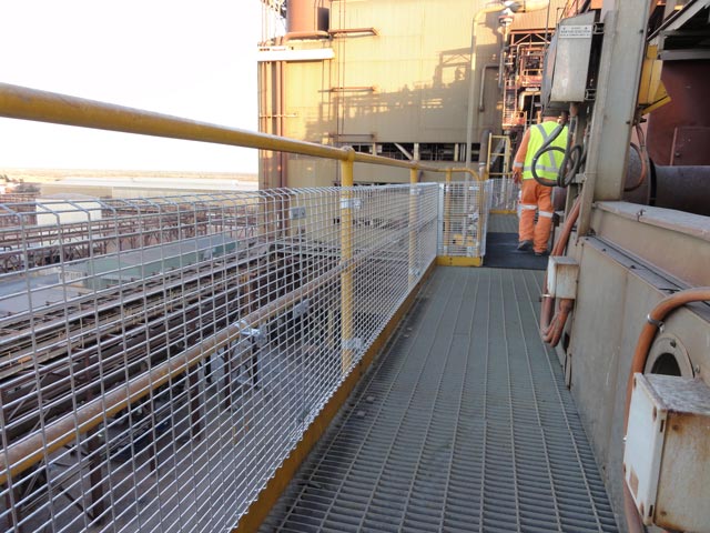 Mine-Site-Handrail-Guarding.jpg