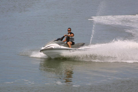 Jetski.jpg