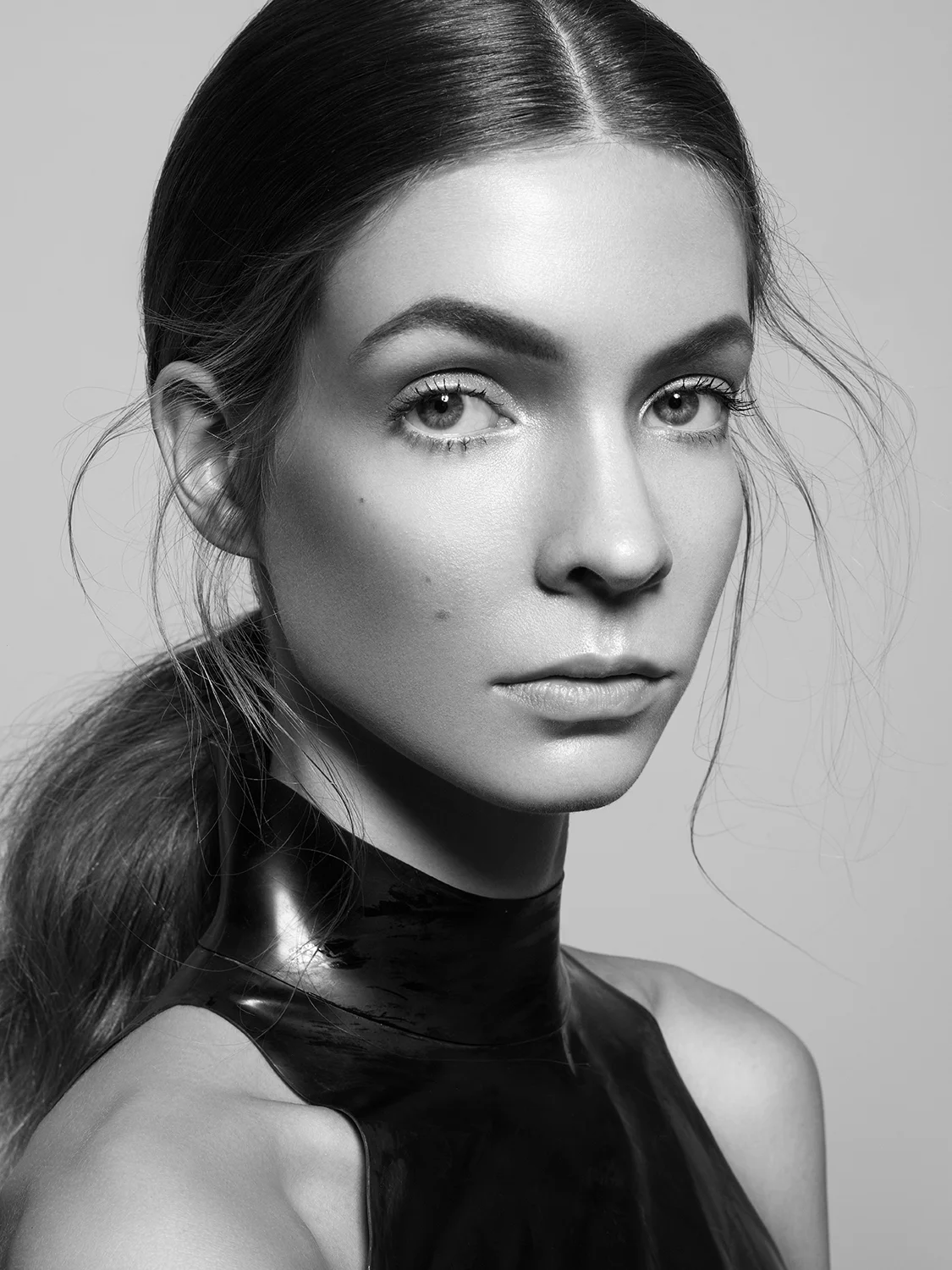Monika_03_C_BW.jpg