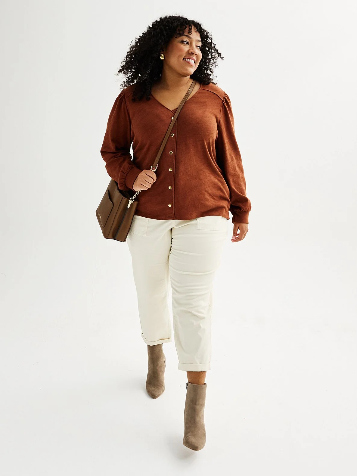 128662_OC_C40940100_ALT3_213 copy.jpg