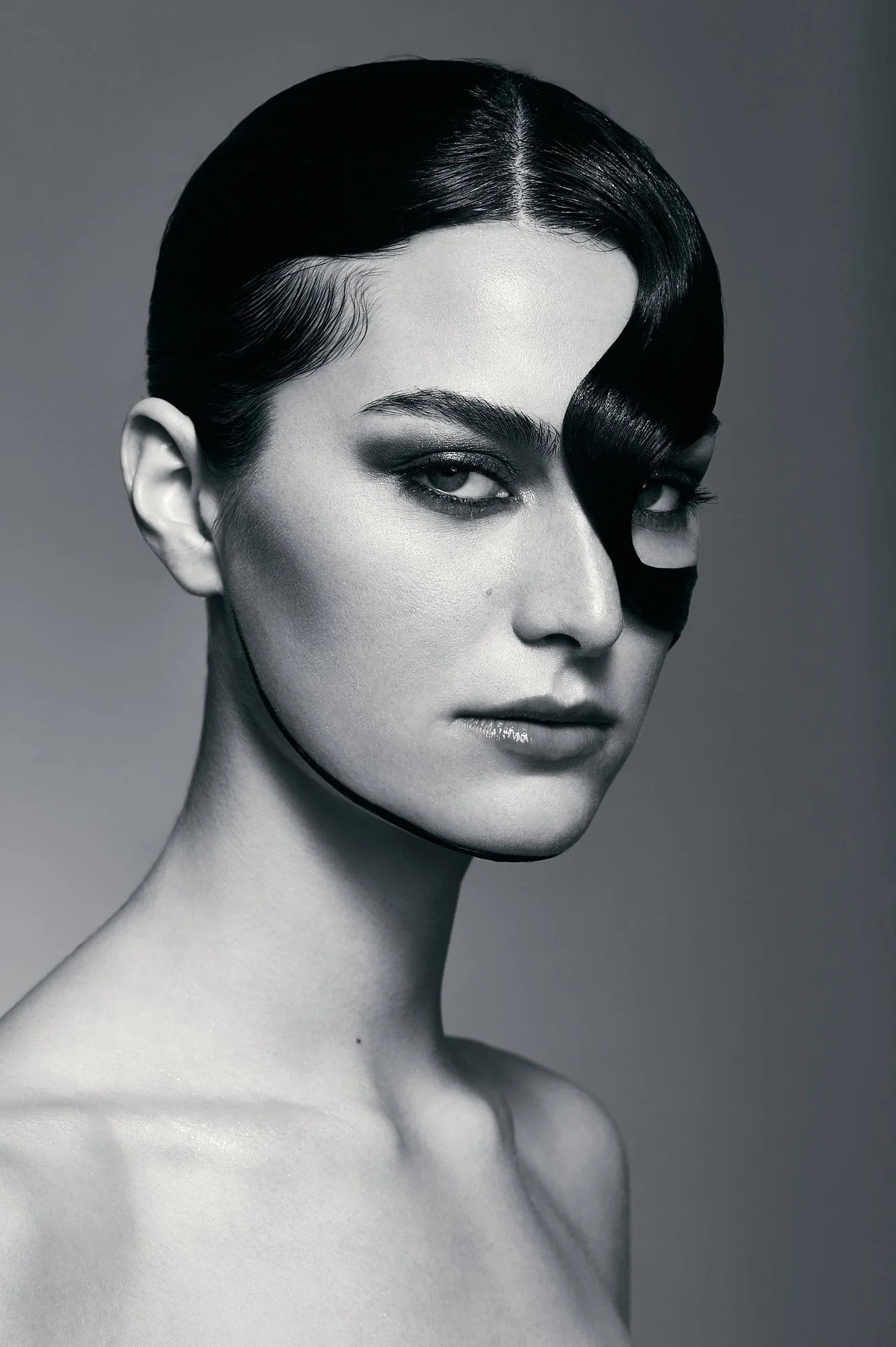 250314_Gina_0240 2_BW.jpg