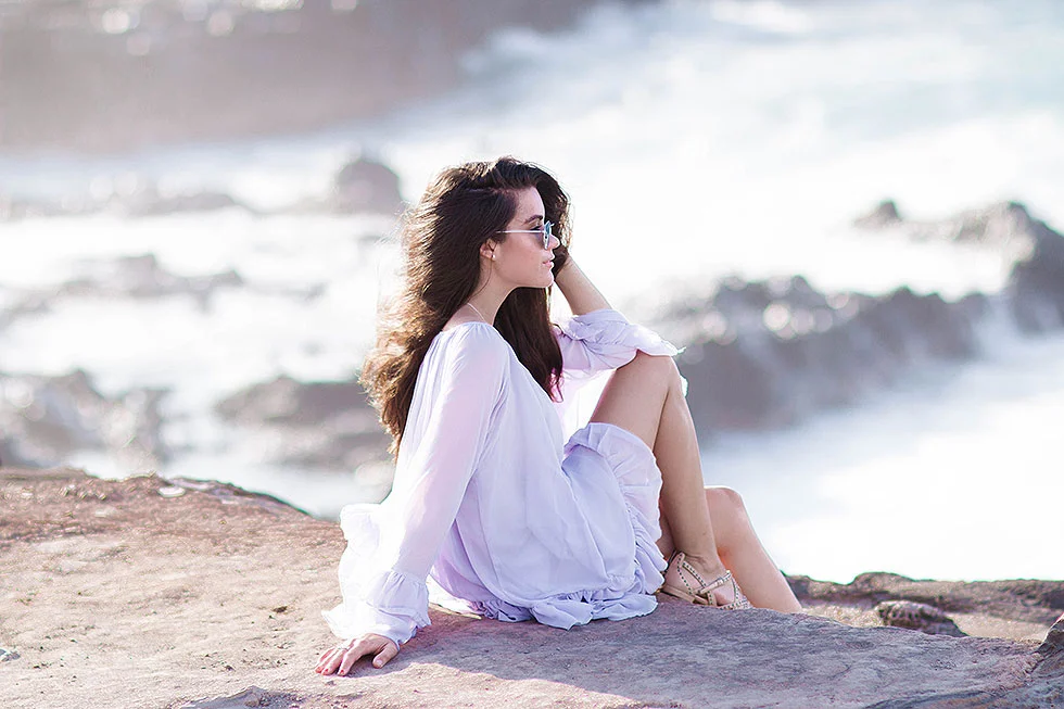 How to Pull Off Ruffles on Your Next Tropical Vacation