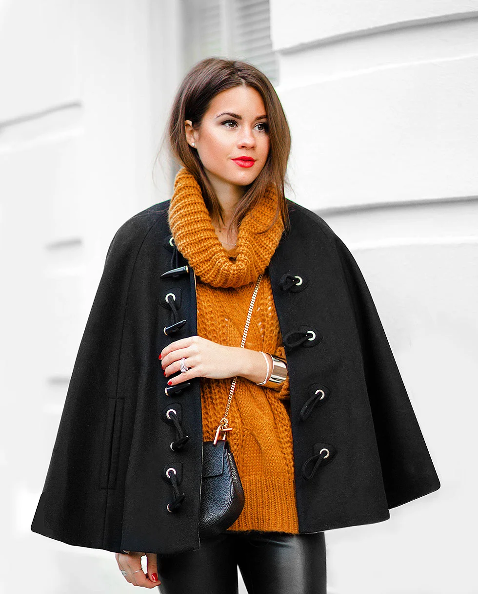 Pull Off a Cape with Rachel Zoe