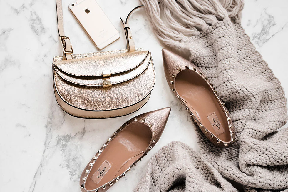 Seattle Black Friday deals Chloe Georgia Mini metallic leather shoulder bag and Valentino Rockstud Ballerina Flat