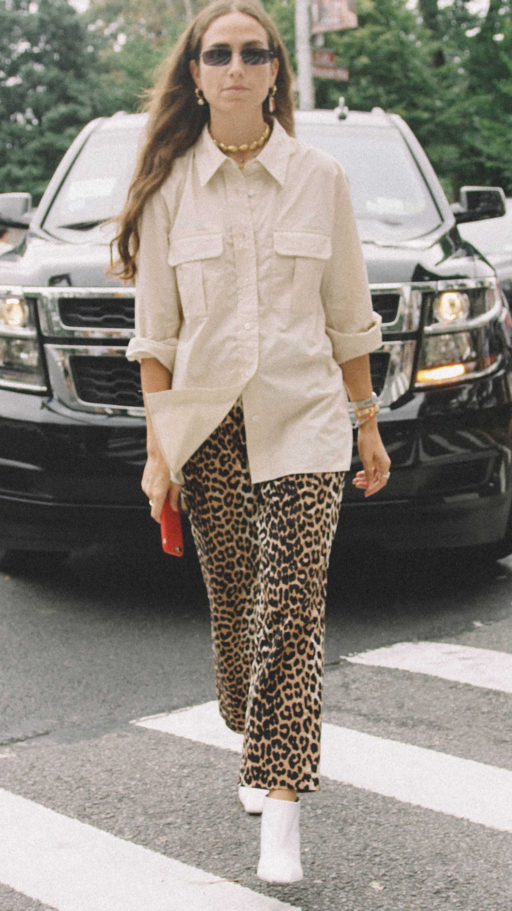 10 Easy Ways to Pull Off Animal Print, leopard pants white boots, Erika Boldrin Street Style.jpg