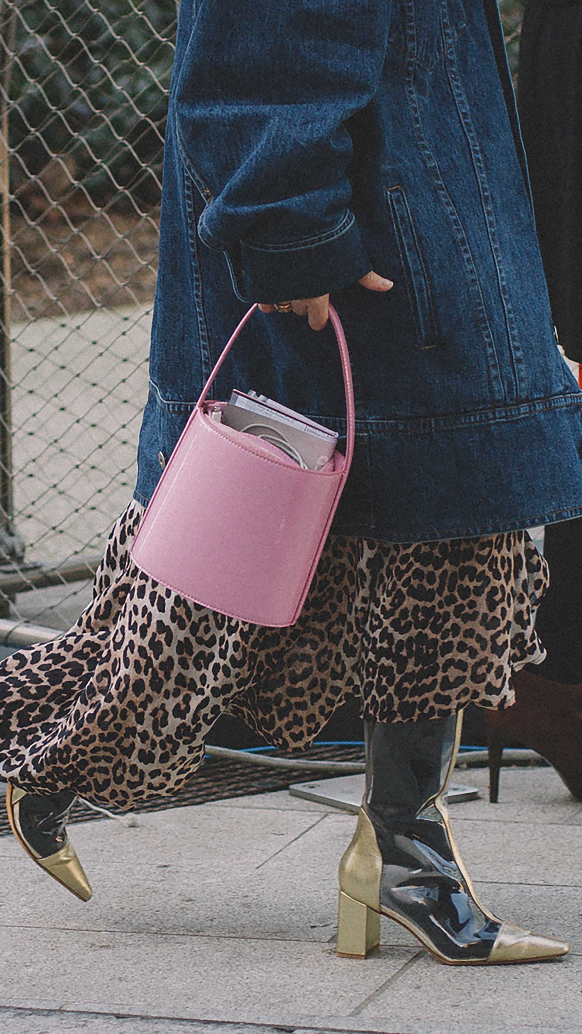 est outfits of Milan Fashion Week street style day two MFW FW19 51.jpg